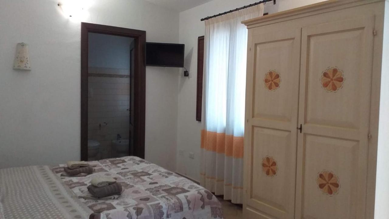 Villa Vistamare Orosei Esterno foto
